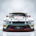 Ford Mustang GT3 #64 mit Finn Wiebelhaus und Salman Owega (Foto: HRT Ford Performance)