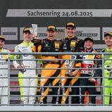 Podium Junior-Klasse Rennen 2, Sachsenring