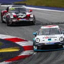 Tomasz Magdziarz (vorne) führt in der Gesamtwertung der Porsche Sprint Challenge GT3 Deutschland, Fabian Dybionka (hinten) ist sein erster Verfolger (Foto: Porsche Sports Cup)