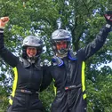 Ein starkes Team: Timo Schulz und Maresa Lade sind in- und außerhalb des Cockpits ein Paar