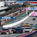 Der Rennstart zum Sonntagsrennen auf dem Red Bull Ring