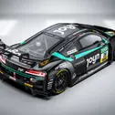 Ricardo Feller startet im Look des „Superstreamers“ Joyn (Foto: Land-Motorsport)