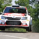 Dominik Dinkel wird im Skoda Fabia R5 in Sachsen zweiter und baut seine Meisterschaftsführung aus