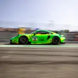 #90 Dennis Olsen (NOR / Porsche 911 GT3 R / Manthey EMA), Oschersleben