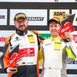 #66 Markus Eichele BMW M4 GT4 G82 & #30 Max Kronberg Porsche 718 Cayman GT4 RS CS / Lausitzring