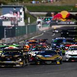 Der Start in das erste ADAC GT Masters Rennen auf dem Salzburgring