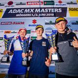ADAC MX Masters 2019 , ADAC MX Masters Möggers, Siegerehrung beim ADAC MX Junior Cup 125ccm v.l.n.r. Mike Gwerder ( Schweiz / KTM / KINI KTM Junior Pro Team ), Simon Längenfelder ( Deutschland / KTM / WZ-Racing ) und Kevin Brumann ( Schweiz / Yamaha / STC