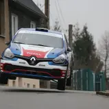 Gelungenes Heimspiel: Carsten Mohe fährt im Renault Clio R3T auf Rang drei