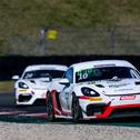 Rang zwei der Testfahrten holte ein Porsche 718 Cayman GT4 von Razoon - more than Racing