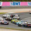 Am Sonntag starten die Piloten des ADAC GT Masters in den 250. Meisterschaftslauf