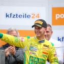 Fabian Vettel auf dem Podium des ADAC GT Masters