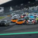 Der Rennstart der ADAC GT4 Germany auf dem Nürburgring