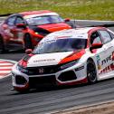 Diesen Honda Civic FK7 TCR pilotiert Dominik Fugel