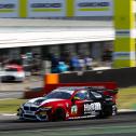 Platz zwei geht an den BMW von Hofor Racing by Bonk Motorsport