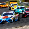 Der Porsche 718 Cayman GT4 vom Team Buchbinder Rent-a-Car