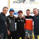 Grillabend mit WM-Piloten: Öttl, Schrötter und Grünwald trafen ADAC Stiftung Sport Vorstand Wolfgang Dürheimer und Thomas Voss, ADAC Leiter Motorsport und Klassik
