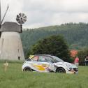 Zahlreiche Zuschauer bei ADAC Rallye Stemweder Berg (im Bild: Christian Lemke - Opel Adam R2) 