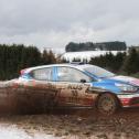 Leader 2WD-Wertung und ADAC Rallye Masters: Carsten Mohe im Renault Clio R3T