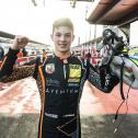 Oliver Bearman ist Meister der ADAC Formel 4