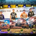 Über die Prämie für den Red Bull Holeshot freuten sich Dennis Ullrich, Tom Koch, Michael Sandner und Nick Domann. 