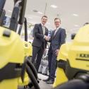 Christian May, Geschäftsführer der Alfred Kärcher Vertriebs-GmbH, Lars Soutschka, ADAC Leiter Motorsport und Klassik