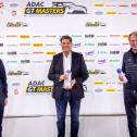 Lars Soutschka, Vorstand ADAC e. V., Lutz Hübner, CMO der BWT Gruppe, und ADAC Sportpräsident Hermann Tomczyk (v. l.)