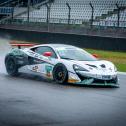 Als Titelgewinner der letzten Saison durfte Moritz Löhner einen Testtag mit einem realen McLaren 570s von Dörr Motorsport absolvieren