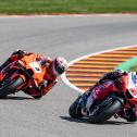 #5 Johann ZARCO (FRA / Pramac Racing / Ducati), #27 Iker LECOUNA (SPA / Tech 3 KTM Factory Racing / KTM)