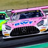 Jusuf Owega pilotiert einen Mercedes-AMG GT3 im markanten Pink des Wasseraufbereiters und Serienpartners BWT