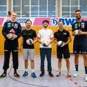 David Späth, Marvin Dienst, Jusuf Owega, Patric Niederhauser und Philipp Ahouansou (l-r) in der Trainingshalle der Rhein-Neckar Löwen in Kronau