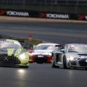 Im GTC Race fahren GT3-Fahrzeuge (links) und GT4-Boliden (rechts) in einem Rennen (Foto: GTC Race)