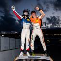 Großer Jubel in Hockenheim über den Titel: Ortmann (mit Helm) und Sasse