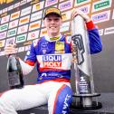 Luca Engstler jubelte in Oschersleben über seinen ersten DTM-Sieg