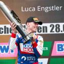 In Oschersleben gelang Luca Engstler sein erster DTM-Sieg überhaupt