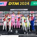 Das Podium im Sonntagsrennen der ADAC GT4 Germany auf dem Lausitzring