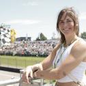 Rennrodlerin Julia Taubitz genoss die Stimmung am Sachsenring