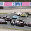 Sieben verschiedene Marken kämpfen auch am Nürburgring um den Erfolg