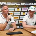 Ralf (links) und David Schumacher (rechts) sind bereit für ihren Vater-Sohn-Start im Prototype Cup Germany