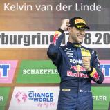 Ganz oben auf dem Podium und in der Meisterschaft: Kelvin van der Linde