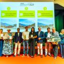 (V. l. n. r.): Carola Günther und Annett Dehmel (3. Platz), Prof. Dr. Mario Theissen (ADAC Klassik Referent), Johannes Lindner und Victoria Rockel (Platz 1), Karlheinz Jungbeck (Tourismuspräsident im ADAC e.V.), Hans-Jürgen Keitel und Isabel Born (Platz 2