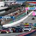 Der Rennstart zum Sonntagsrennen auf dem Red Bull Ring