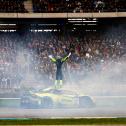 Besonderer Moment für Mirko Bortolotti vor den Tribünen in Hockenheim