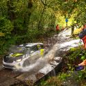 Wasser marsch: Auch in unwegsamem Terrain spielte der Corsa Rally4 seine Qualitäten aus