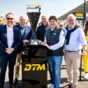 Von links nach rechts: Willem Groenewald (FIA Secretary General for Automobile Mobility), Karlheinz Jungbeck (ADAC Tourismuspräsident), Dr. Gerd Ennser (ADAC Sportpräsident), Alberto Villareal (General Manager FIA) und Dr. Hilmar Siebert (ADAC Vizepräside