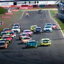 Die ADAC GT4 Germany erlebte in Oschersleben einen erfolgreichen Saisonstart