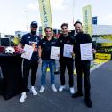 Meisterten den „ADAC Move it! Fahrrad-Parcours“: Nicki Thiim, Gilles Magnus, Morris Schuring und Jules Gounon (l-r)