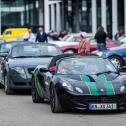 Reger Betrieb auf der ADAC Parkarena: Viele Old- und Youngtimer-Besitzer nutzten die kostenfreie Parkmöglichkeit inmitten der Messe (Foto: Polizeimuseum Stuttgart)