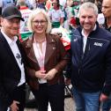 Michael Kretschmer (Ministerpräsident des Freistaates Sachsen), Dr. Christiane Schenderlein (Staatsministerin für Sport und Ehrenamt) und Dr. Gerd Ennser (ADAC Sportpräsident)