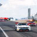 Der Ford Mustang GT3 #1 des Haupt Racing Teams gewinnt das Sonntagsrennen am Nürburgring