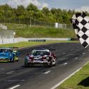 Etienne Ploenes (links) und Fabian Dybionka (rechts) holten je einen Sieg in der Porsche Sprint Challenge Deutschland GT3 (Foto: Porsche Sports Cup)